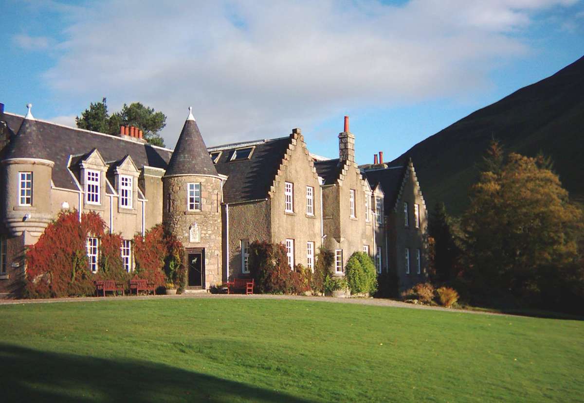 Hunting accommodation